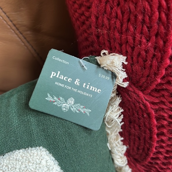 Place & Time Wonderland pillow collections, 3 pieces set total price is $140 - Picture 6 of 13